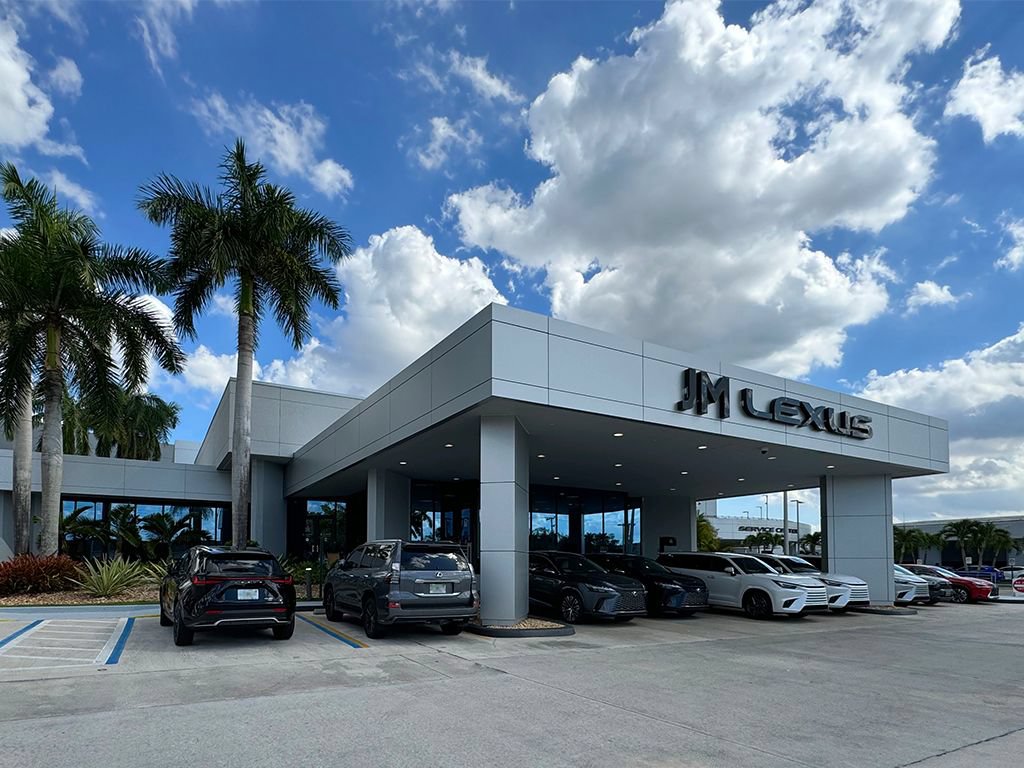 Used 2024 Lexus GX 550 w/ Accessory Package (Z1) AWD/4WD image 8