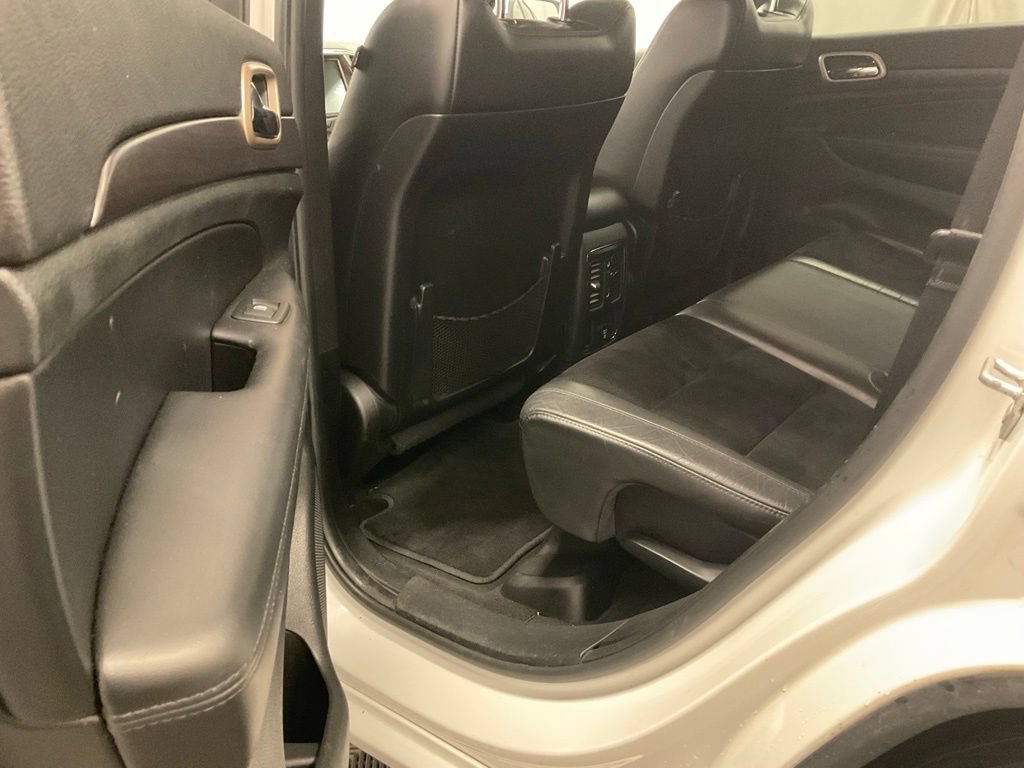Used 2015 Jeep Grand Cherokee Altitude AWD/4WD image 25