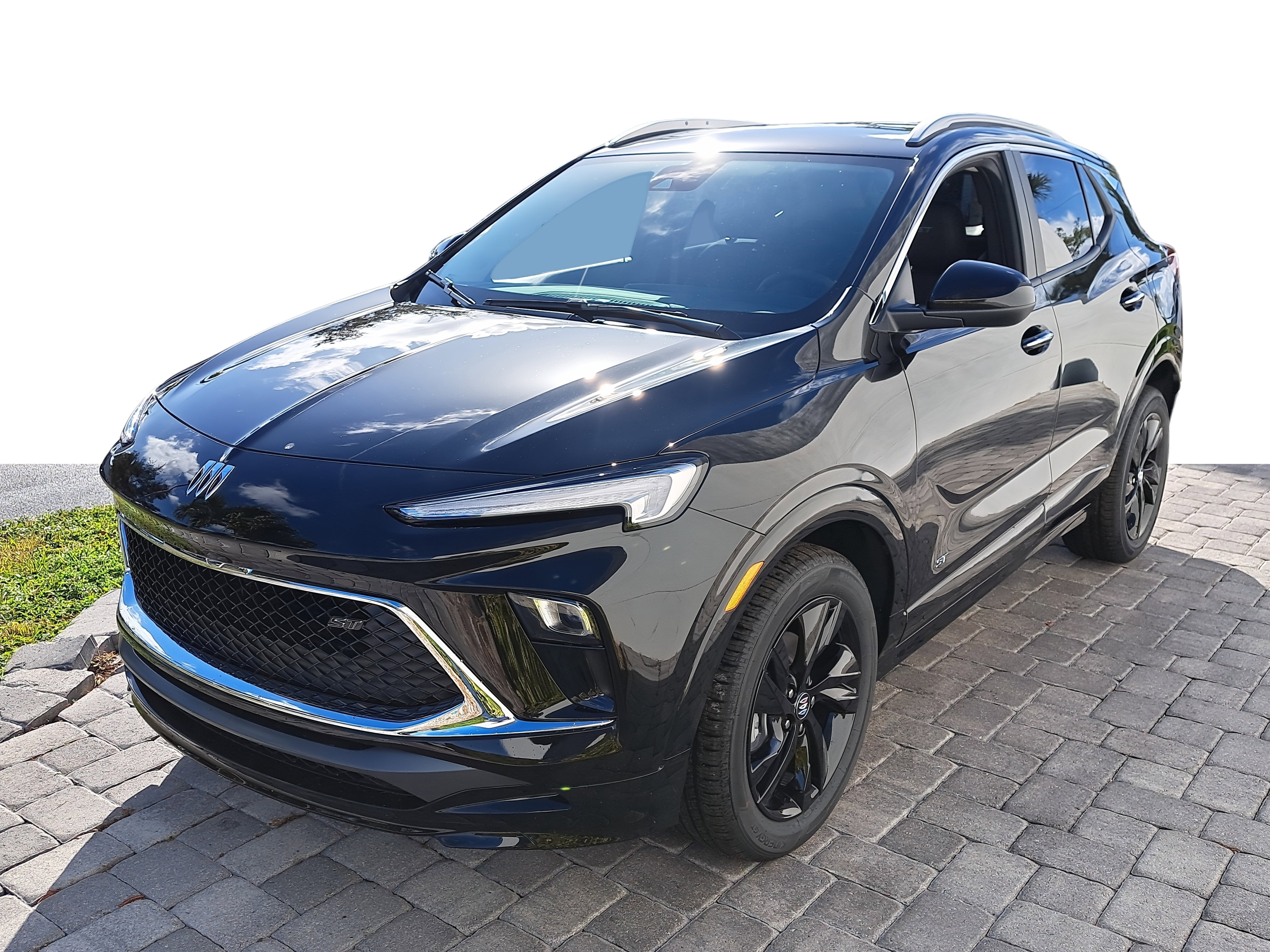 New 2026 Buick Encore GX Sport Touring w/ Comfort Package image 3