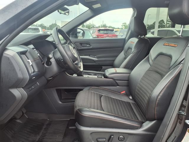Used 2024 Nissan Pathfinder Rock Creek AWD/4WD image 16