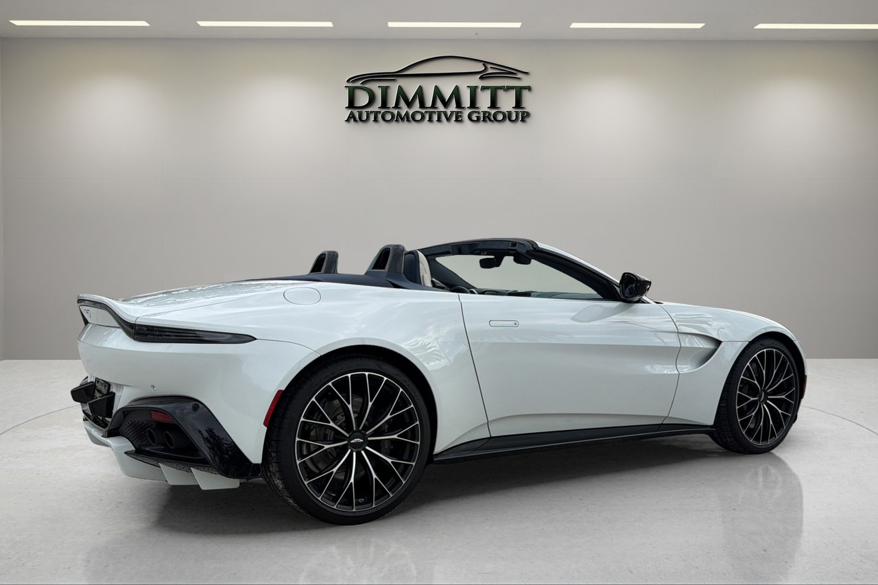 Used 2023 Aston Martin V8 Vantage Roadster RWD image 5