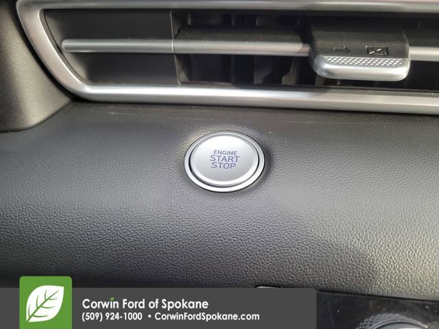 Used 2023 Hyundai Elantra SEL w/ Cargo Package image 25