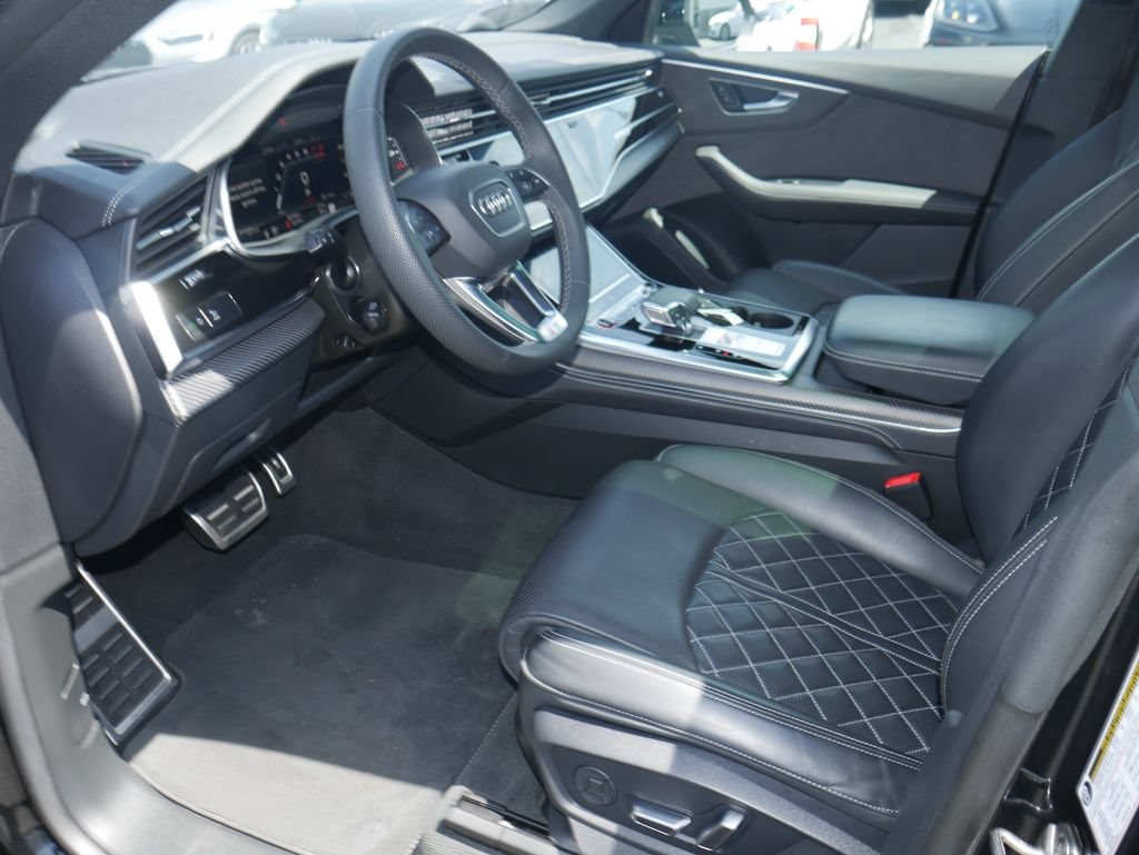 Certified 2024 Audi SQ8 Premium Plus w/ S Sport Package AWD/4WD image 6