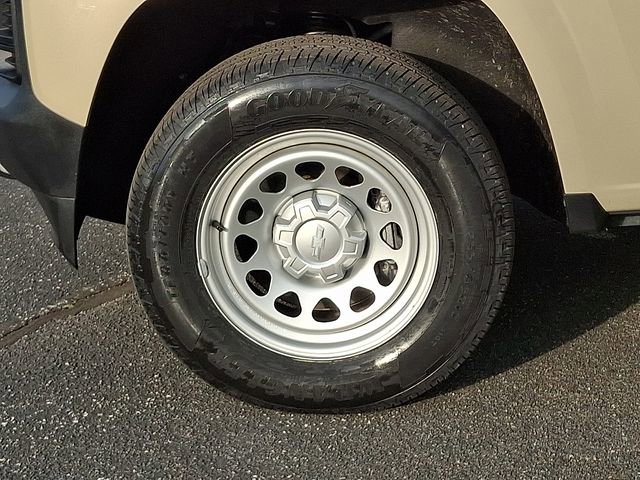 Used 2023 Chevrolet Colorado W/T image 8