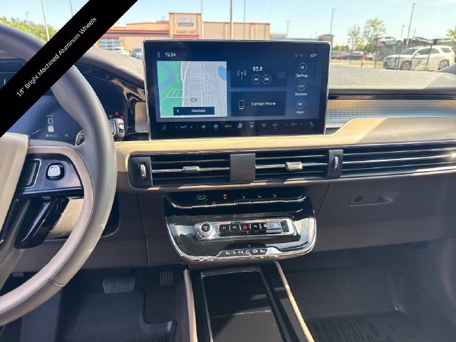 Certified 2023 Lincoln Corsair AWD w/ Equipment Group 101A image 20