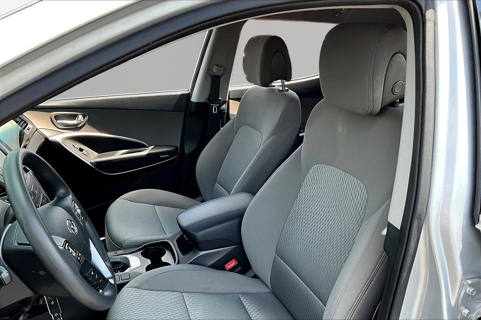 Used 2017 Hyundai Santa Fe Sport AWD/4WD image 21