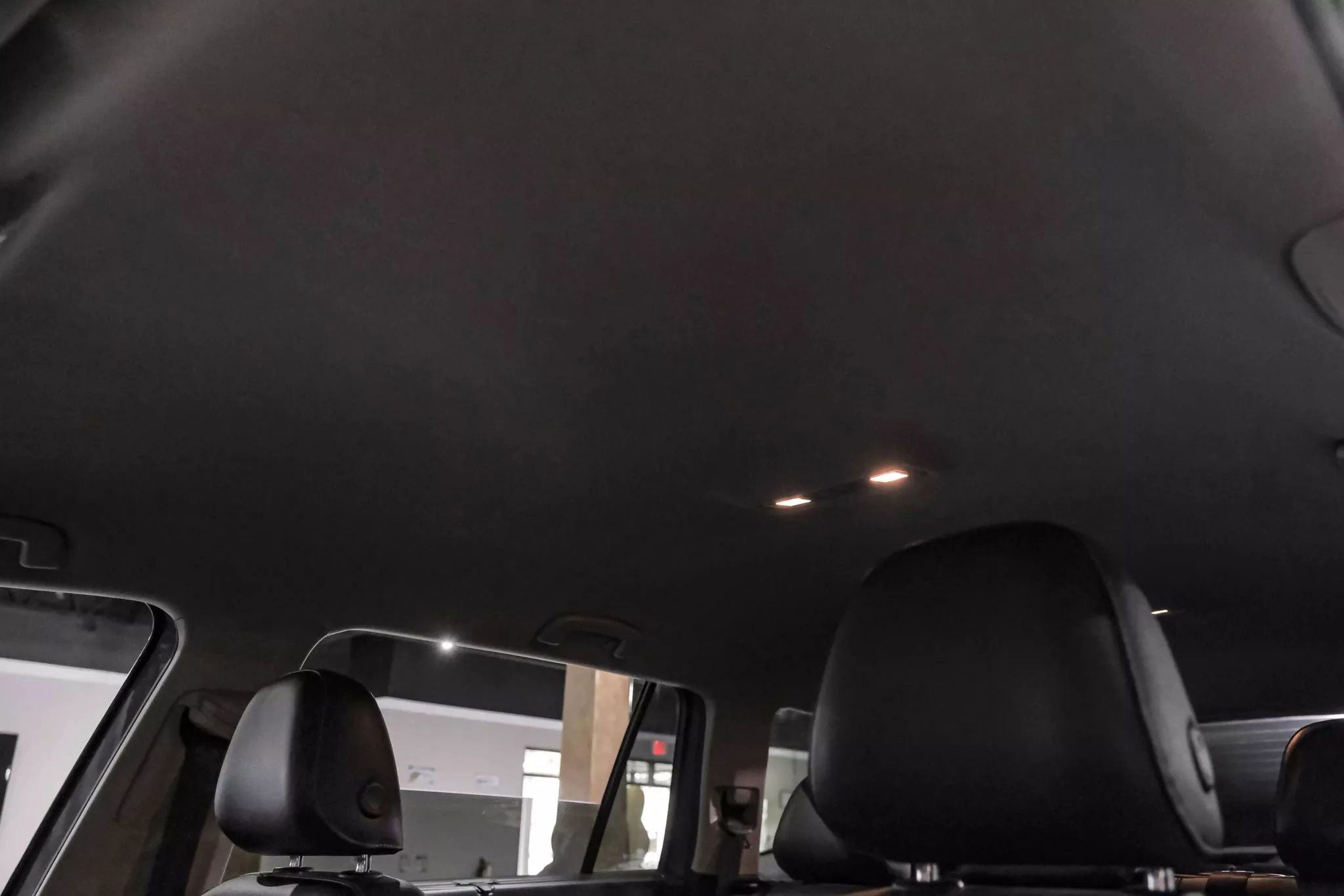 Used 2020 Volkswagen Atlas SE w/ Towing Package image 26