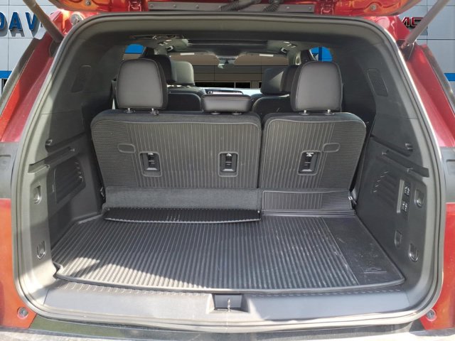Used 2026 Chevrolet Traverse High Country w/ LPO, Floor Liner Package AWD/4WD image 19