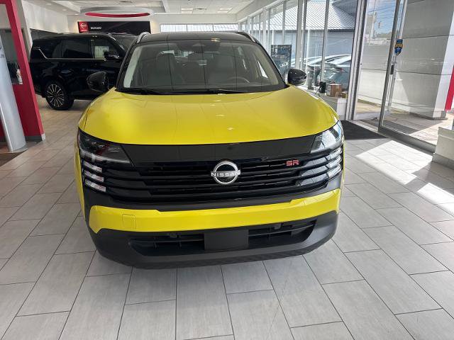 New 2025 Nissan Kicks SR w/ Illumination Package AWD/4WD image 2