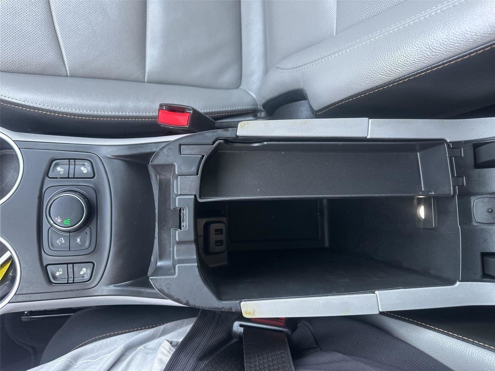 Used 2020 GMC Terrain SLT FWD image 36