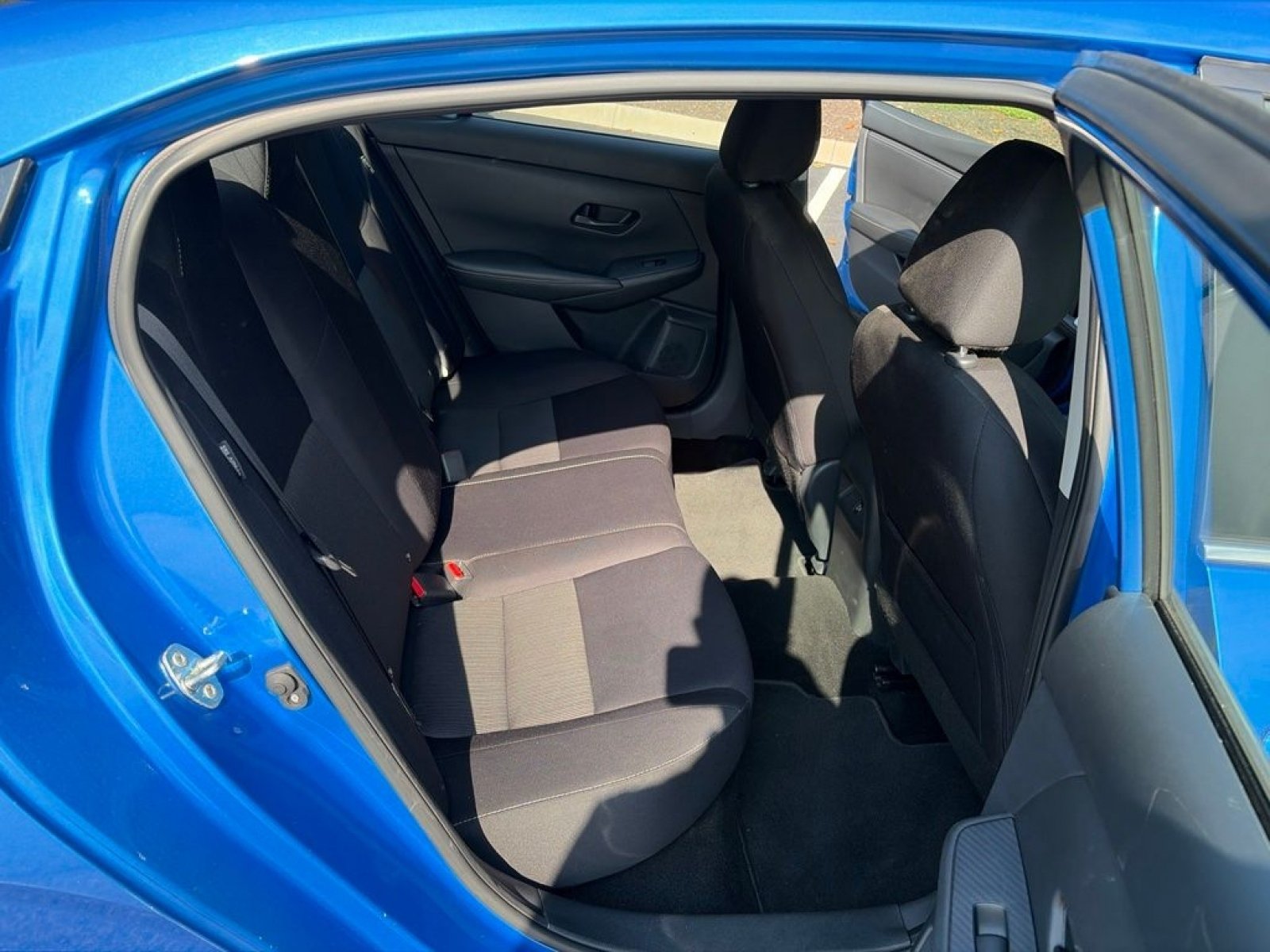 Used 2024 Nissan Sentra SV FWD image 23