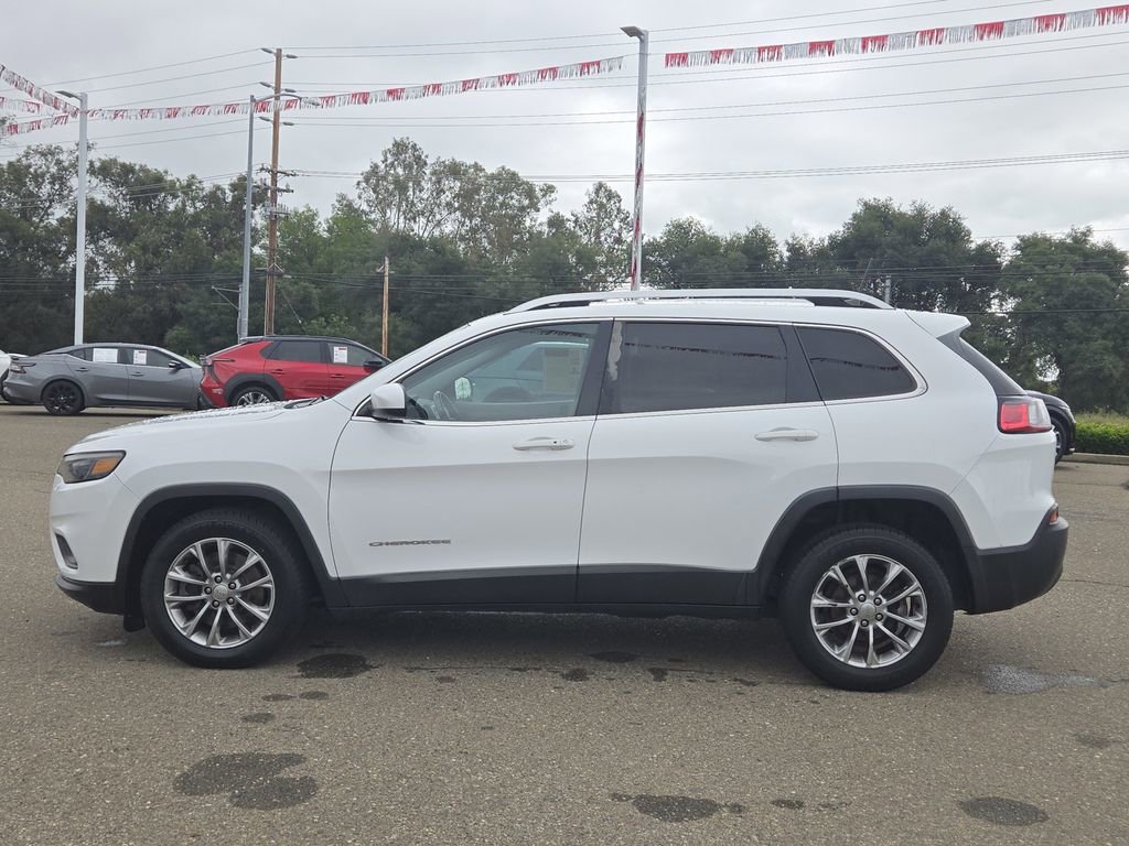 Used 2019 Jeep Cherokee Latitude Plus FWD image 19