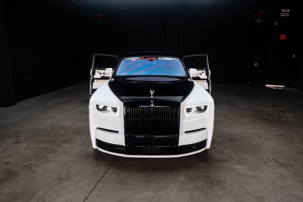 Used 2019 Rolls-Royce Phantom Sedan RWD image 5