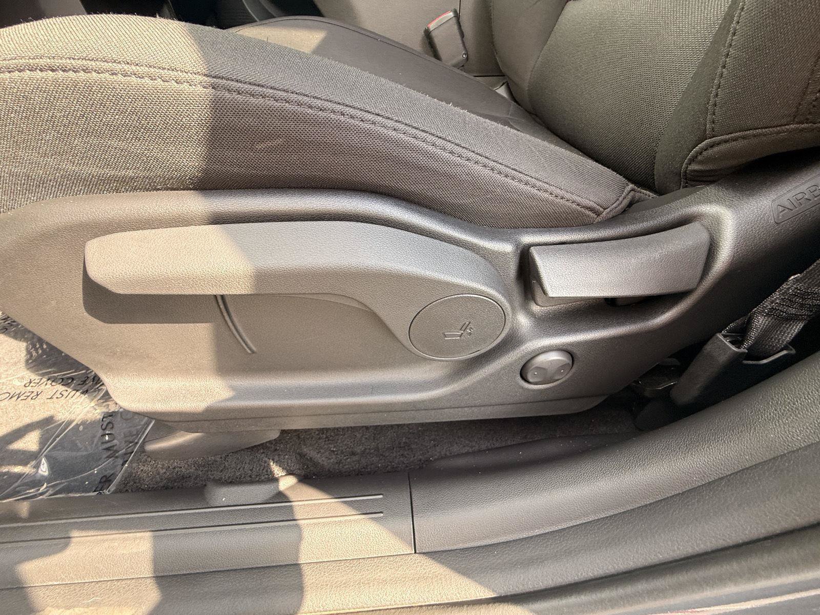 Certified 2026 Hyundai Santa Fe SE AWD/4WD image 15