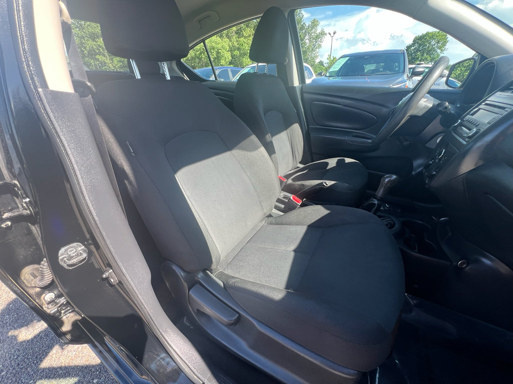 Used 2018 Nissan Versa S FWD image 11