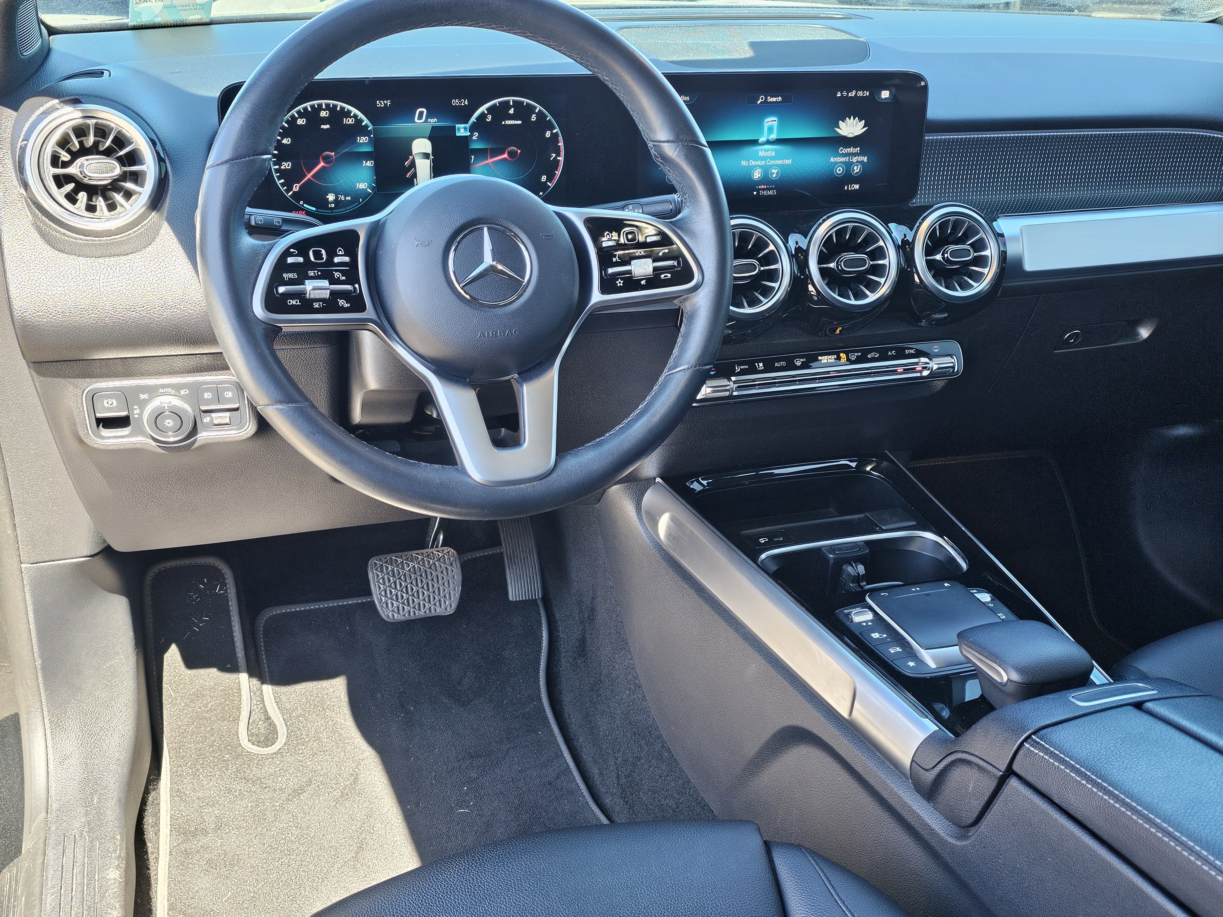 Used 2022 Mercedes-Benz GLB 250 GLB 250 SUV image 35