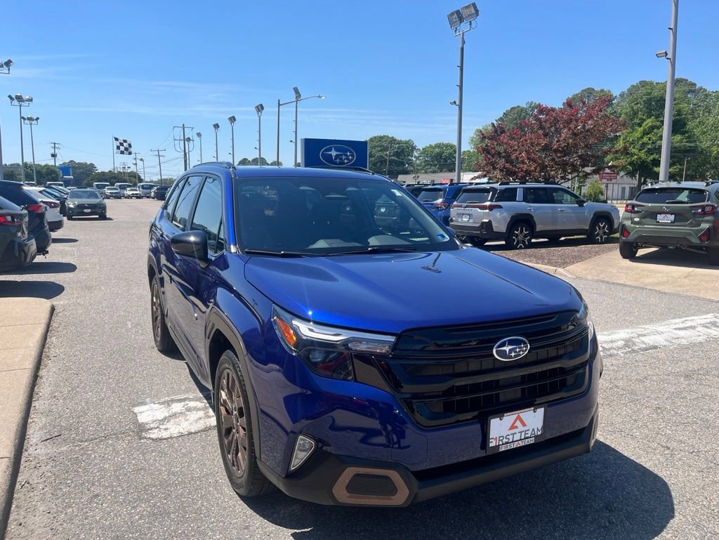 Used 2025 Subaru Forester Sport AWD/4WD image 2