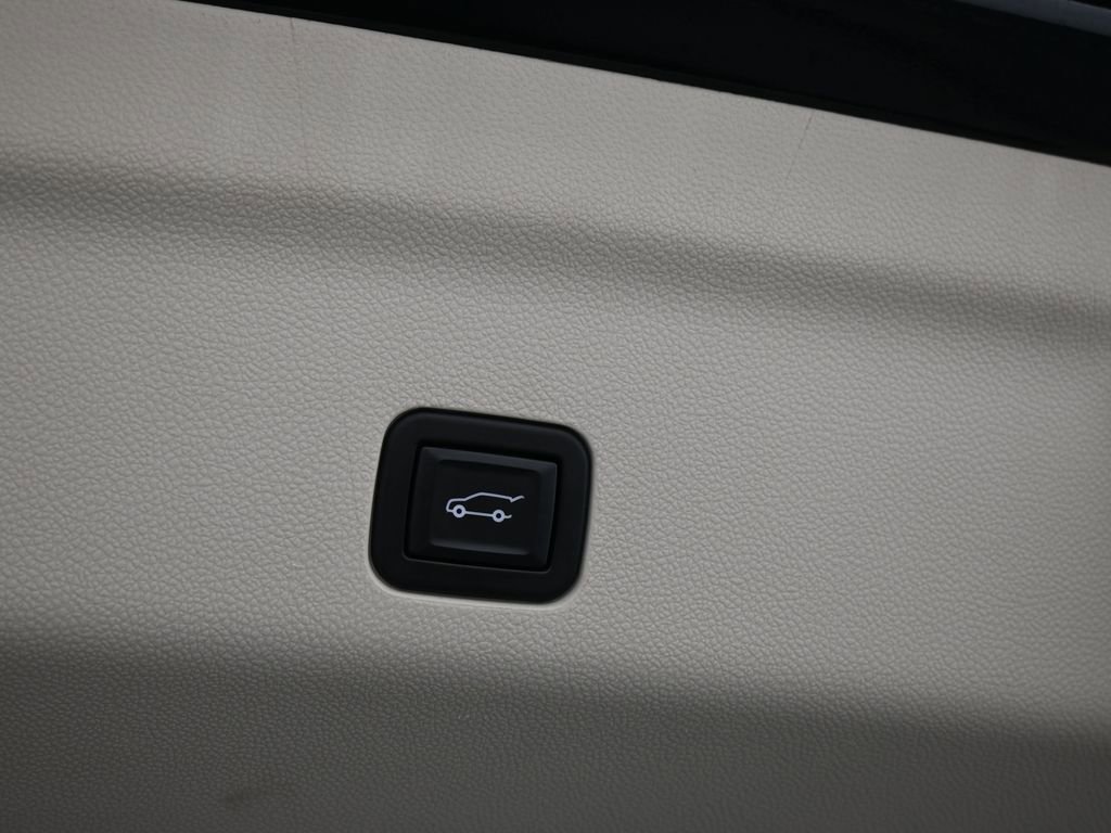 Used 2021 Cadillac Escalade Sport Platinum w/ LPO, ONYX Package RWD image 60