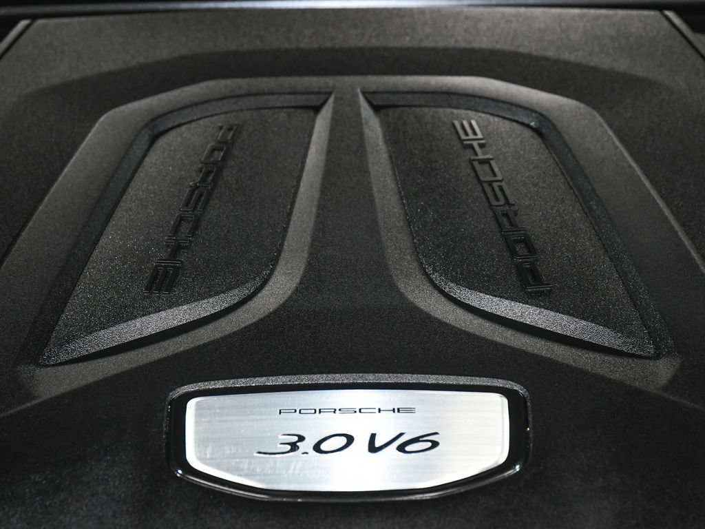 Used 2023 Porsche Cayenne Platinum Edition AWD/4WD image 66