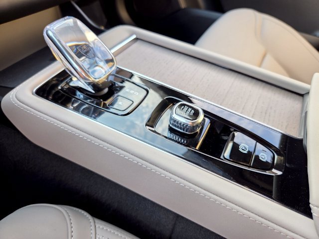 New 2026 Volvo XC90 B6 Plus AWD/4WD image 21
