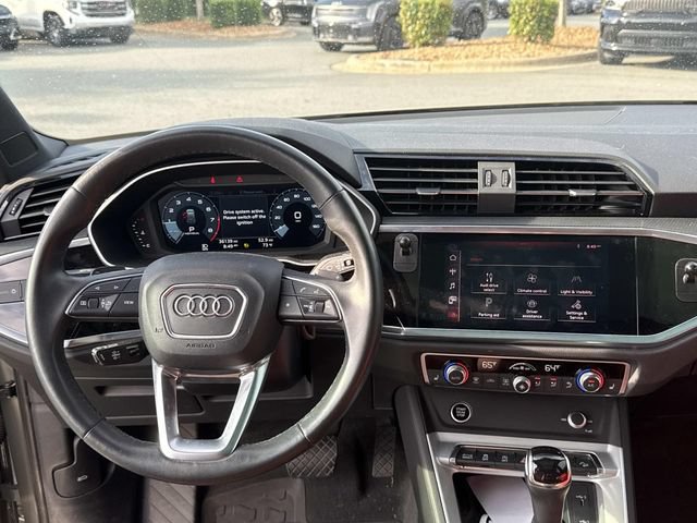 Used 2021 Audi Q3 2.0T Premium Plus w/ Premium Plus Package AWD/4WD image 5