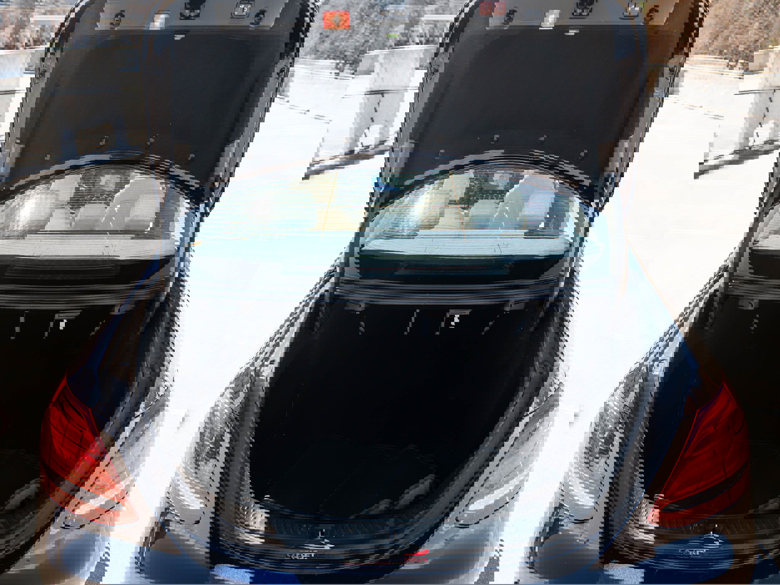 Used 2017 Mercedes-Benz E 300 image 44