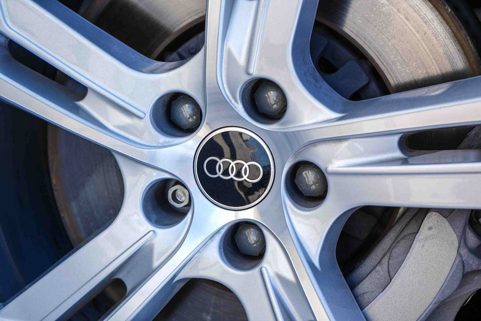 Used 2025 Audi A8 L 3.0T AWD/4WD image 15