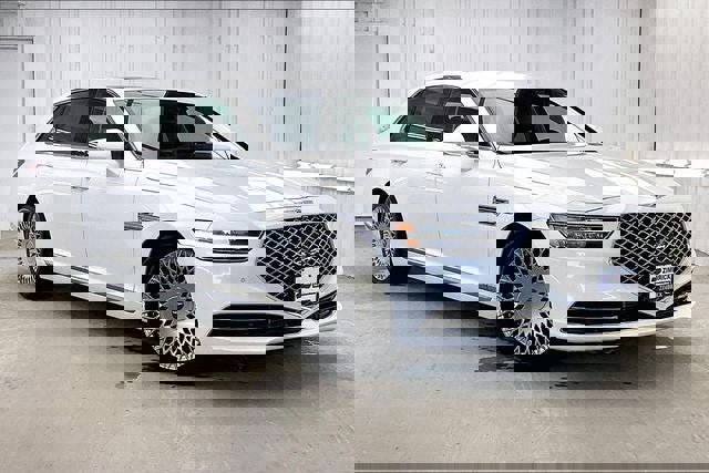 Used 2021 Genesis G90 3.3T Premium image 1