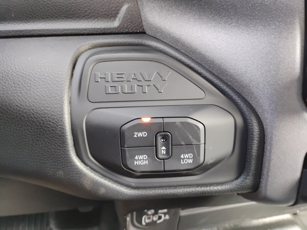 New 2026 RAM 2500 Tradesman AWD/4WD image 32