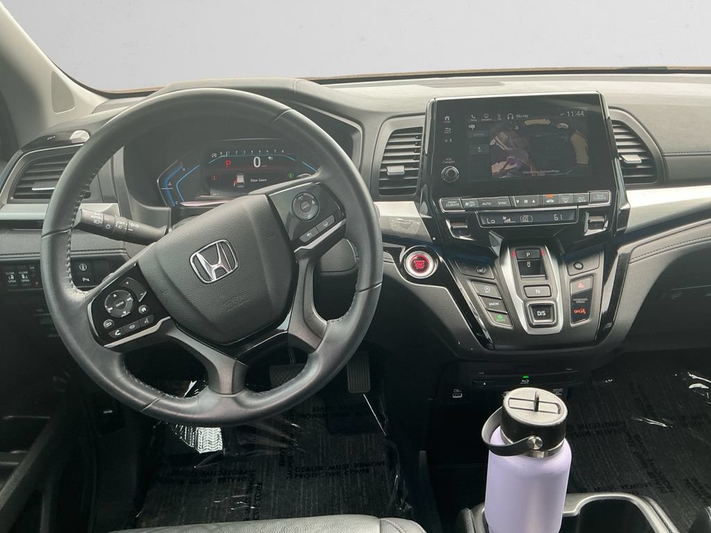 Used 2023 Honda Odyssey Touring image 10