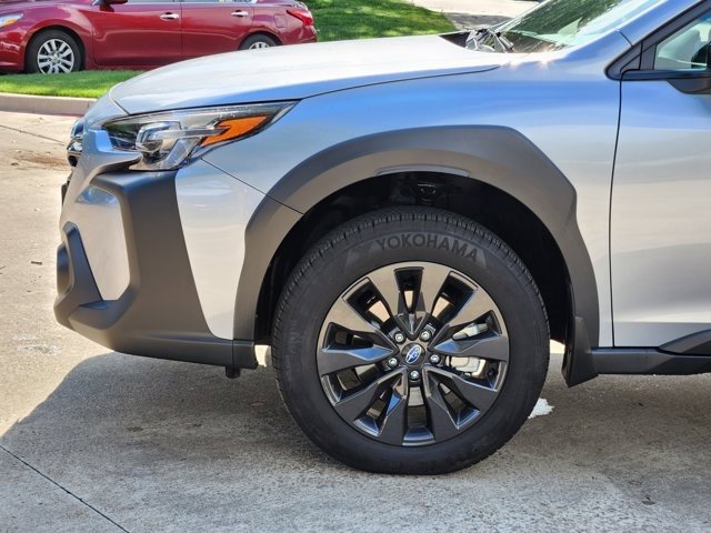 Used 2025 Subaru Outback Onyx Edition image 15