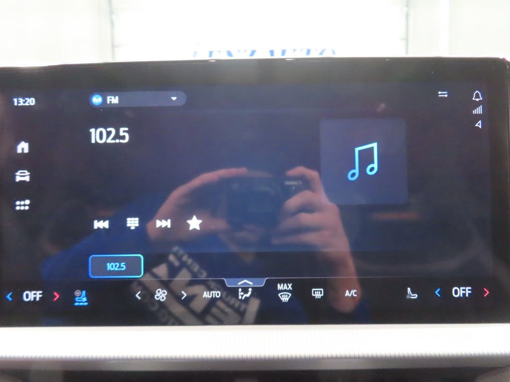 Used 2026 Ford Explorer Tremor w/ Tremor Convenience Package AWD/4WD image 27