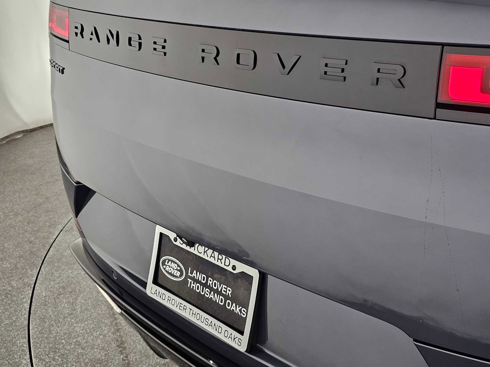 New 2026 Land Rover Range Rover Sport Dynamic SE AWD/4WD image 13