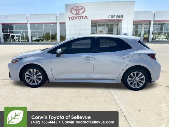 Used 2024 Toyota Corolla SE FWD image 2