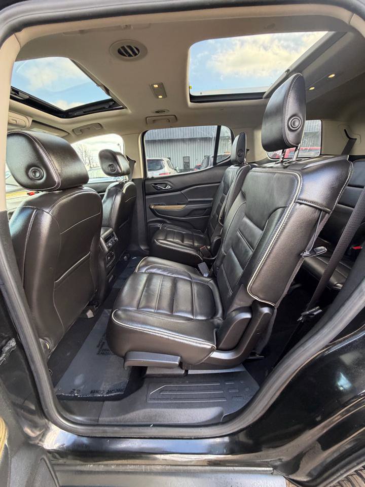 Used 2018 GMC Acadia Denali w/ Technology Package image 42