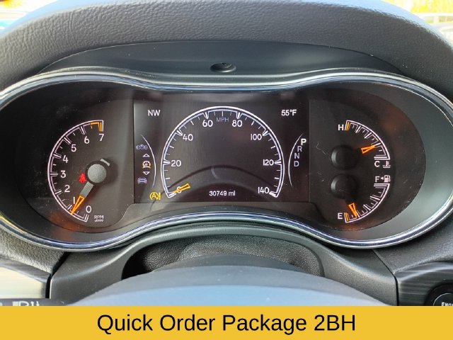 Used 2020 Jeep Grand Cherokee Limited AWD/4WD image 14