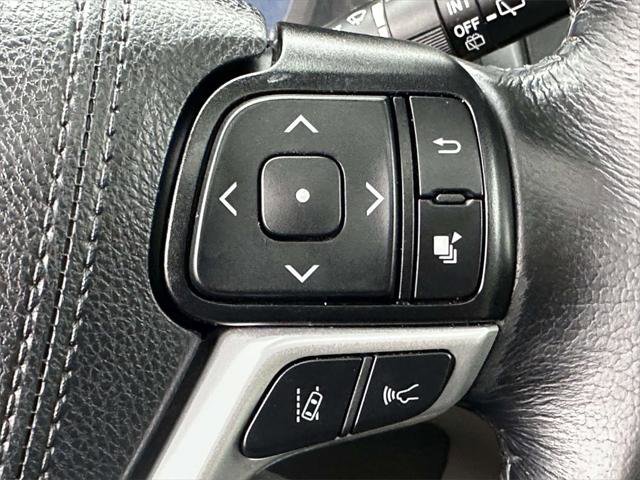 Used 2019 Toyota Sienna XLE image 29