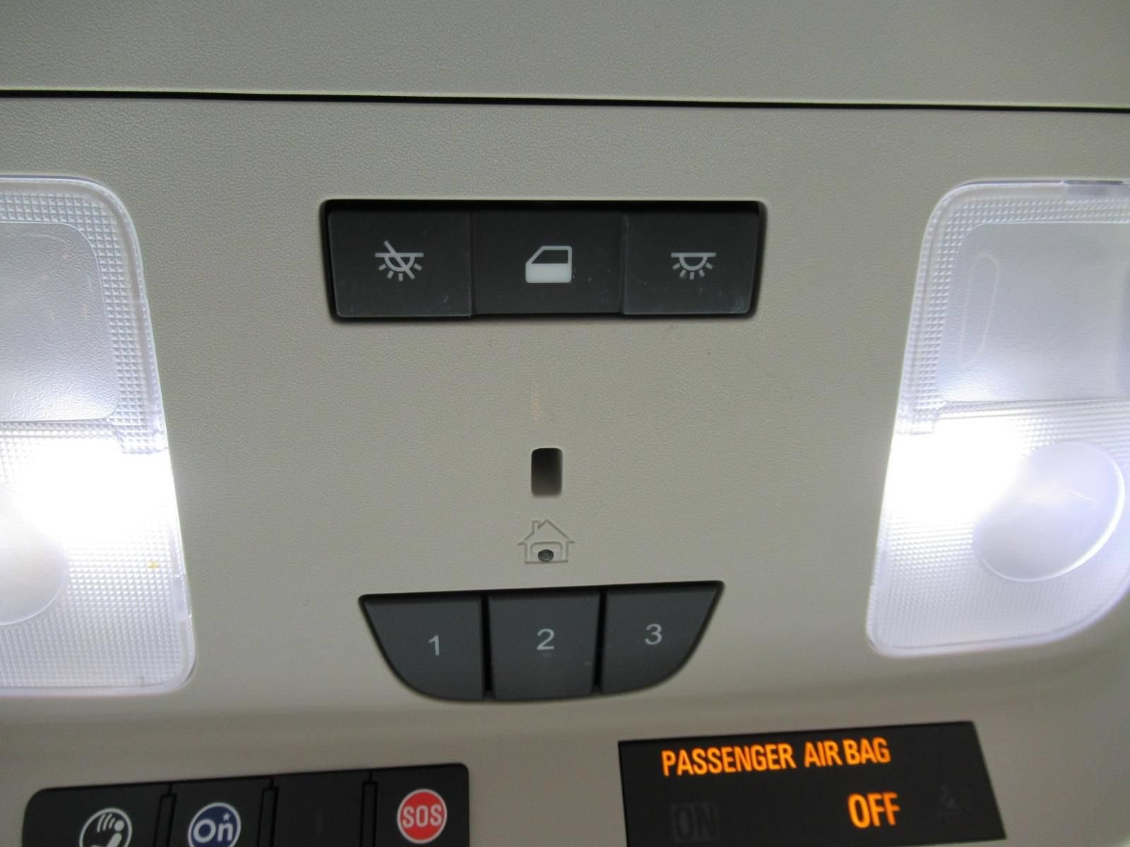 Used 2020 Buick Envision Essence FWD image 29