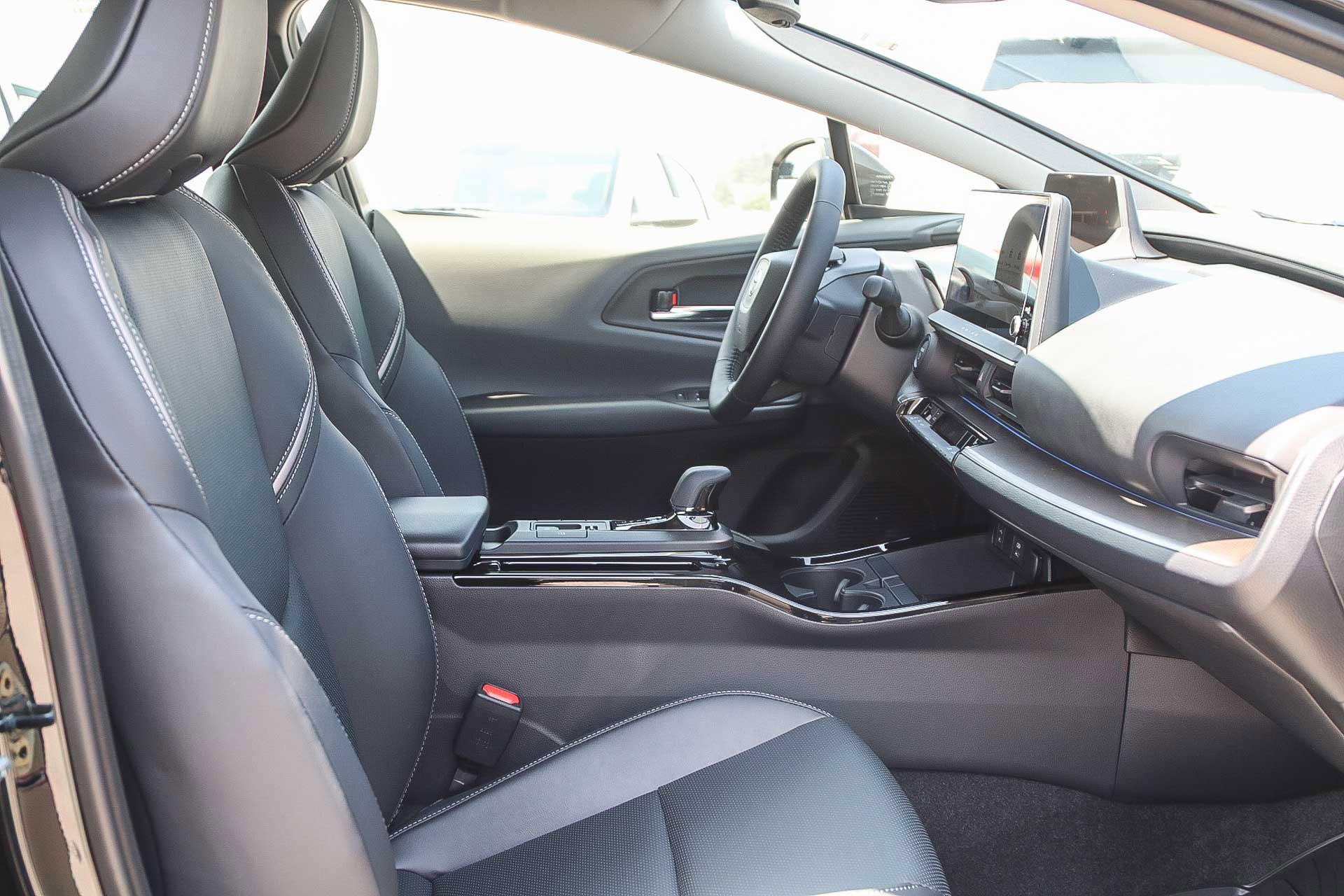 New 2026 Toyota Prius XLE image 21