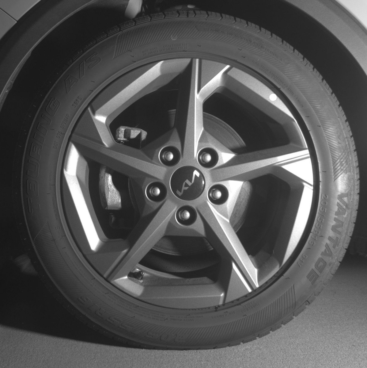 Used 2025 Kia K4 FWD image 12