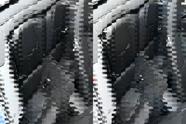 Used 2010 Porsche 911 Turbo image 34