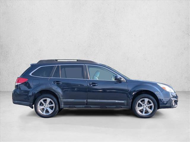 Used 2014 Subaru Outback 2.5i Limited w/ Moonroof Package AWD/4WD image 4