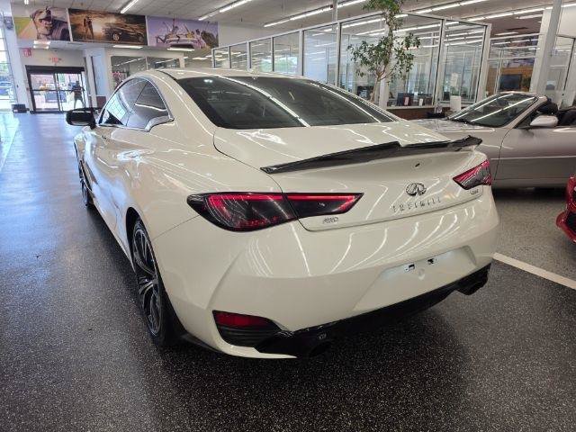 Used 2018 INFINITI Q60 3.0t Luxe w/ Sensory Package 3.0T Luxe AWD/4WD image 6