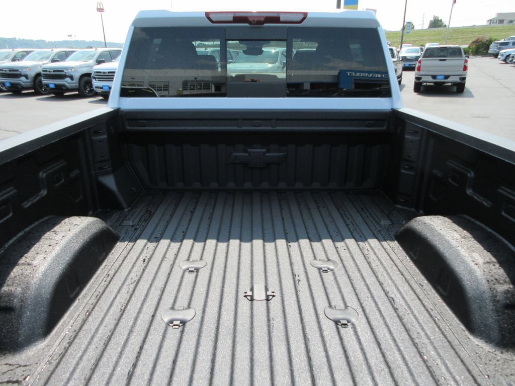 New 2026 Chevrolet Silverado 3500 High Country AWD/4WD image 12