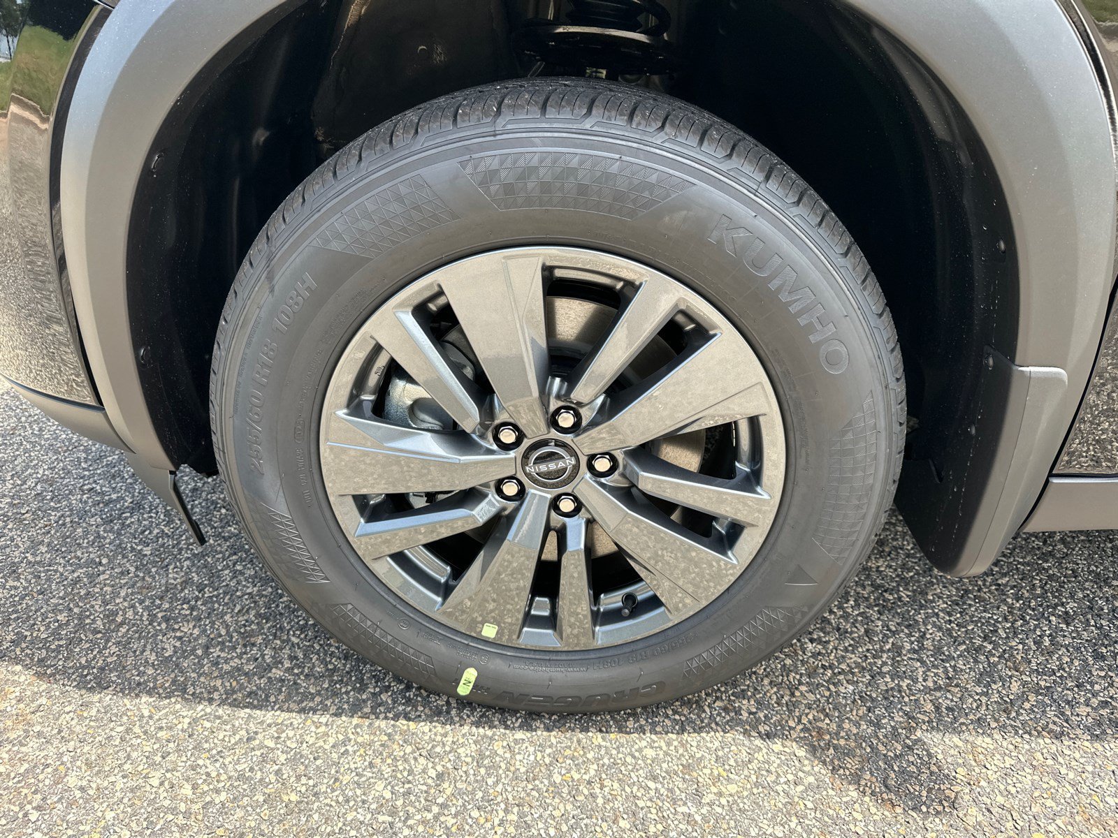 New 2026 Nissan Pathfinder SV w/ SV Premium Package FWD image 9
