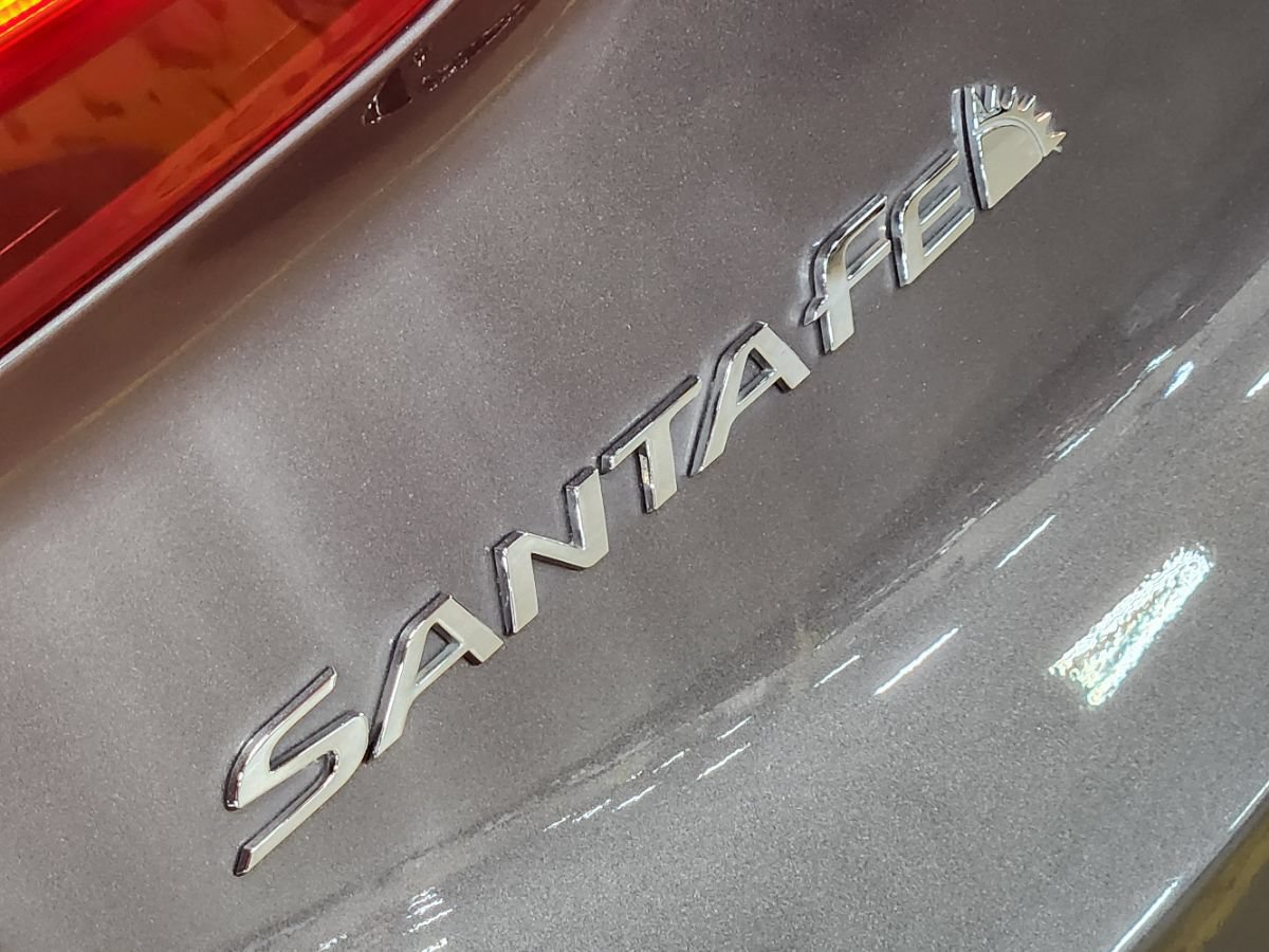 Used 2022 Hyundai Santa Fe SEL Premium AWD/4WD image 25