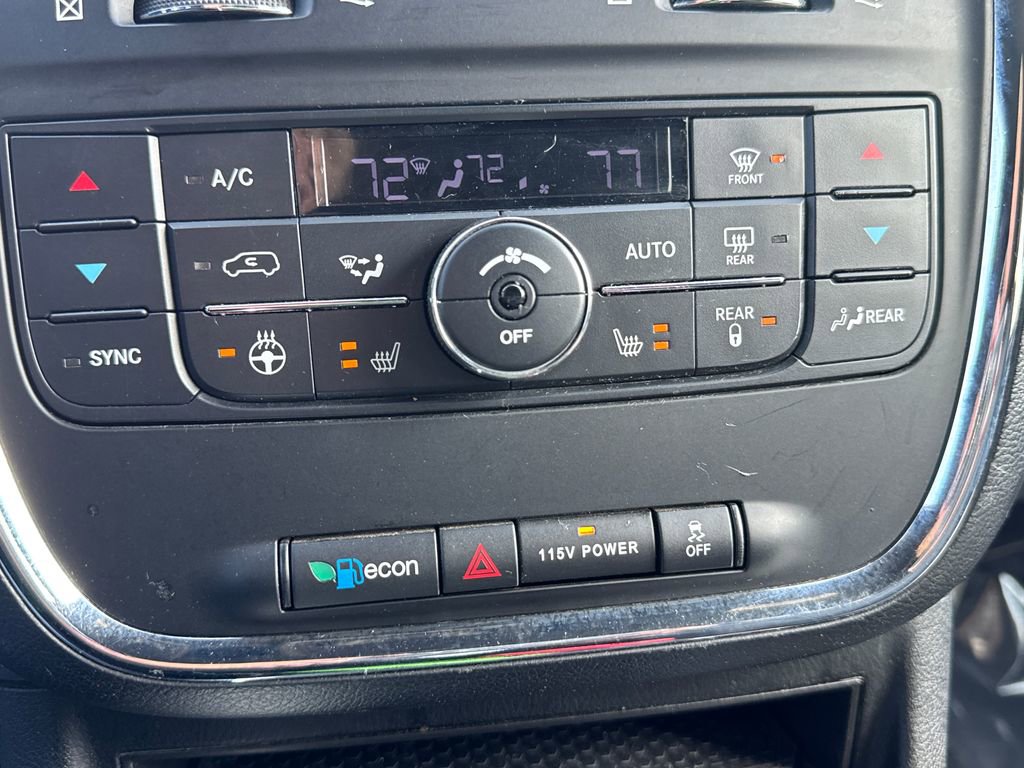 Used 2017 Dodge Grand Caravan GT image 26