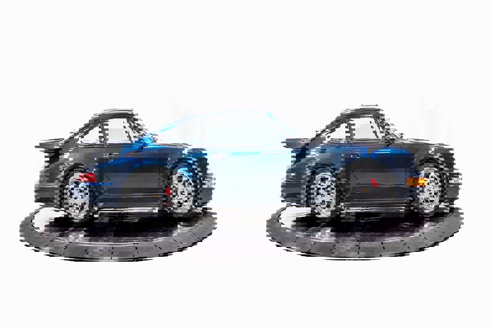 Used 1992 Porsche 911 Turbo image 8