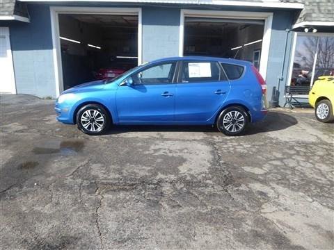 Used 2010 Hyundai Elantra GLS image 2