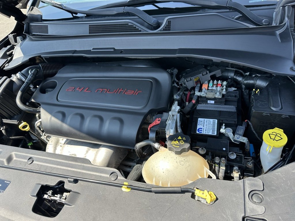 Used 2018 Jeep Compass Latitude image 30